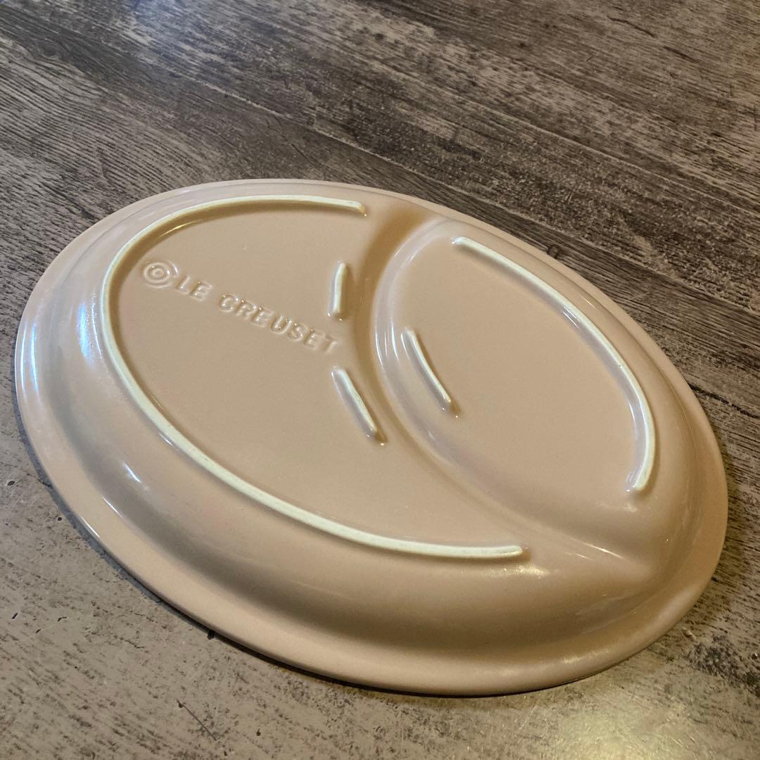 ル・クルーゼ　マルチオーバルプレート大2枚、ライスボウル2客セット