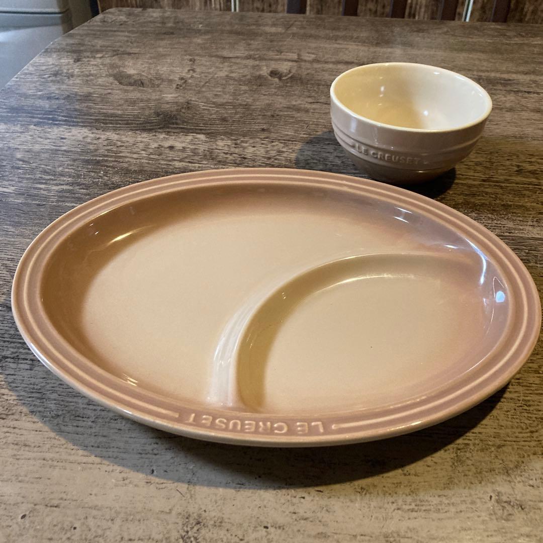 ル・クルーゼ　マルチオーバルプレート大2枚、ライスボウル2客セット