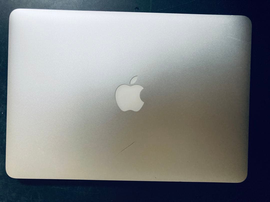 MacBook本体 MacBookPro2015/ Sequoia / Win10/AdobeCS2