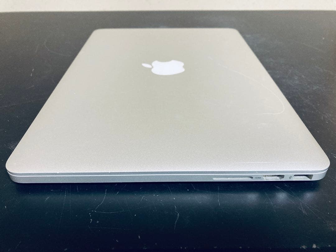 MacBook本体 MacBookPro2015/ Sequoia / Win10/AdobeCS2