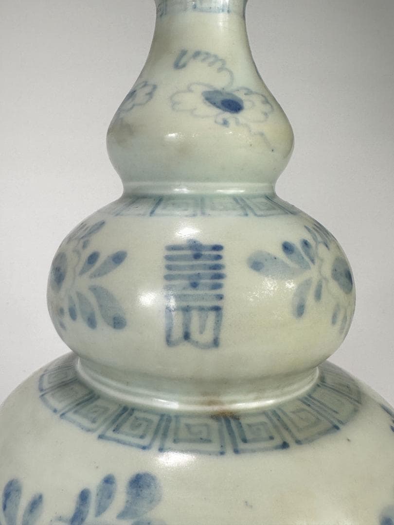 韓国美術　李朝時代　白磁　染付 青花　寿字文　花卉文　瓢箪瓶　花瓶 朝鮮古陶磁