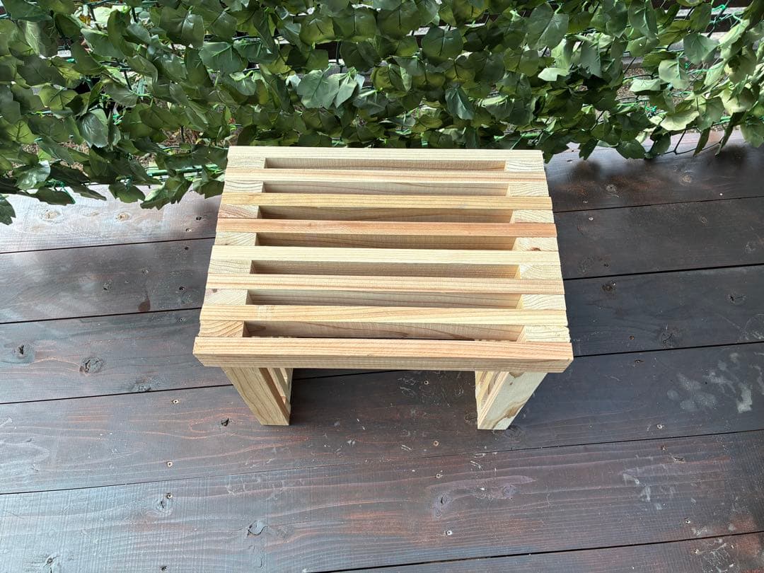 【杉無垢材】スリットデザイン木製ラック｜幅400㎜・サイドテーブル・アジアン