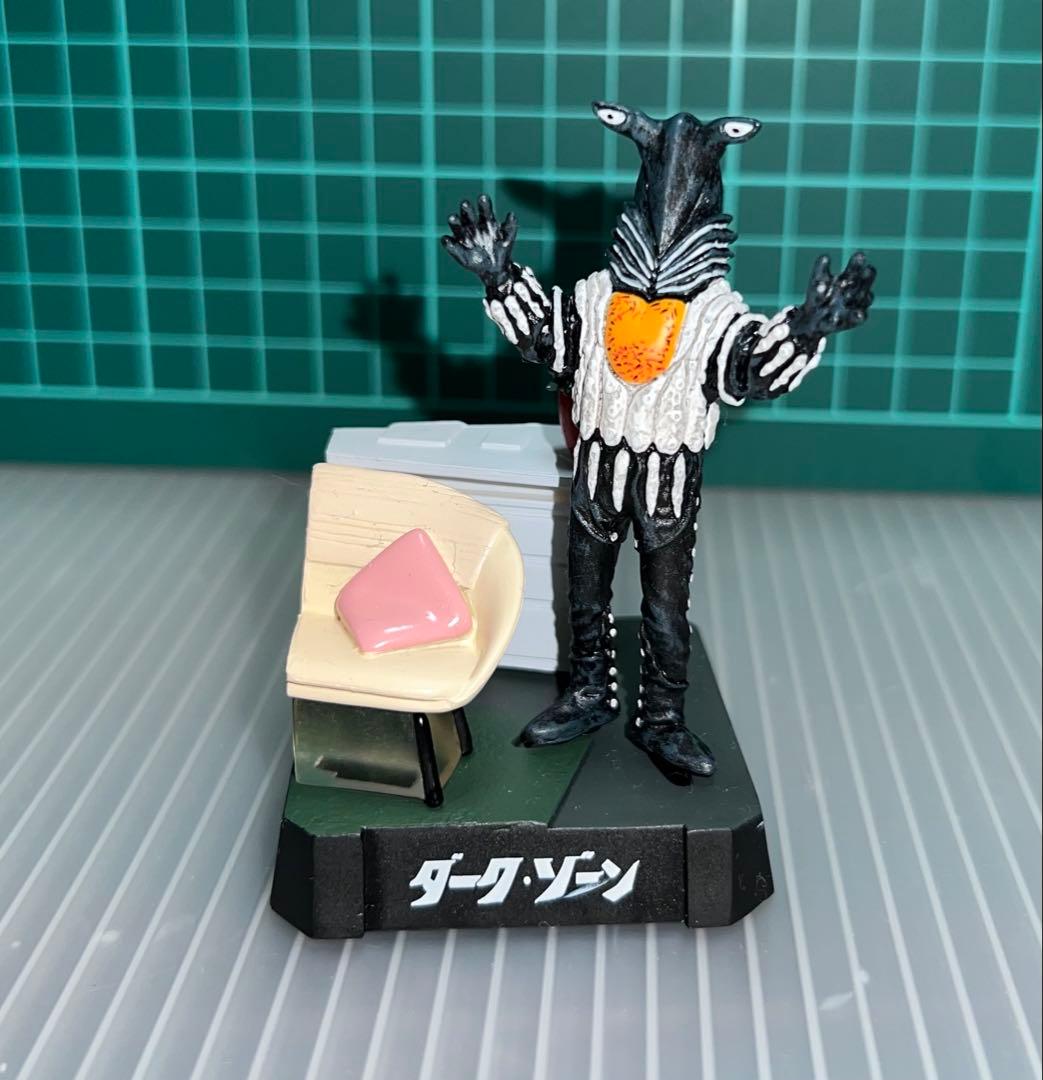 ウルトラ怪獣名鑑 フィギュア13種 ※一部、欠品等あり