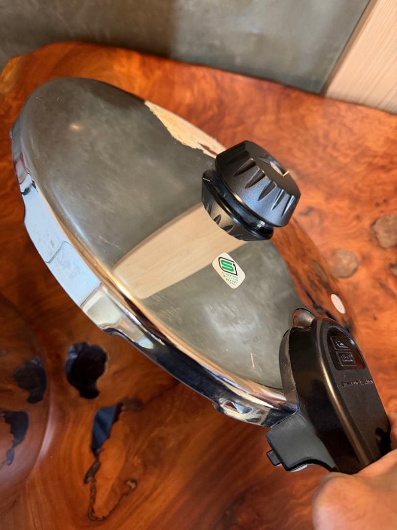 Fissler 圧力鍋 101 ドイツ製 18-10ステンレス