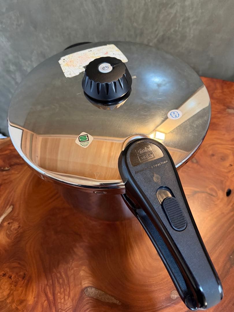 Fissler 圧力鍋 101 ドイツ製 18-10ステンレス