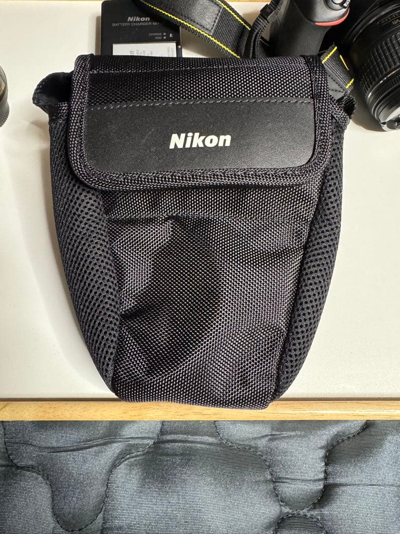 Nikon デジタル一眼レフカメラ D5600 ダブルズームキット