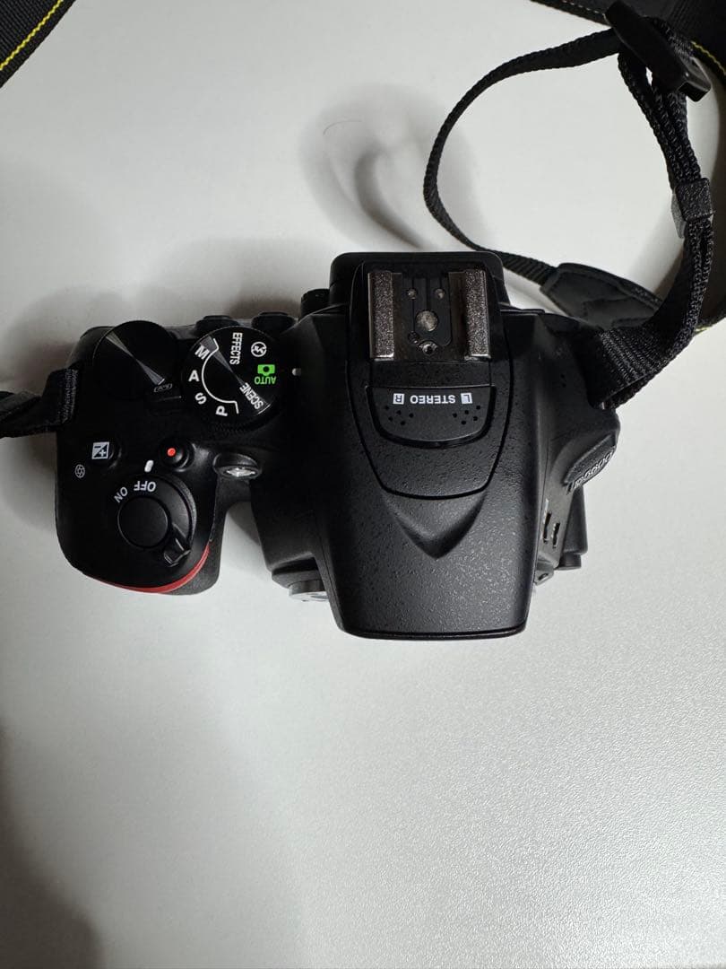 Nikon デジタル一眼レフカメラ D5600 ダブルズームキット