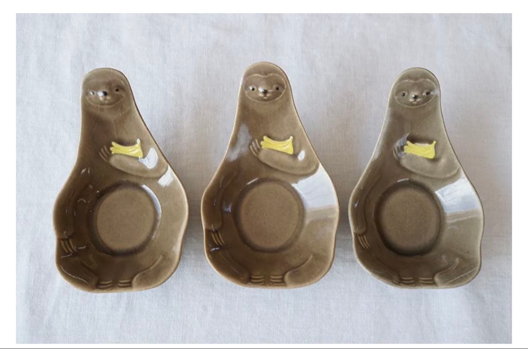 よしざわ窯　新品＊ナマケモノおしゃもじ皿3枚組とコグマ小皿セット　益子焼