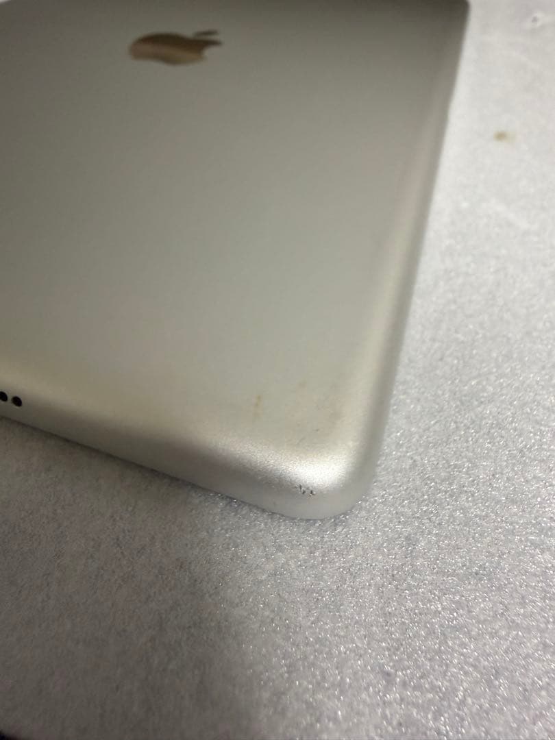 iPad 第7世代 32GB バッテリー最大容量95%