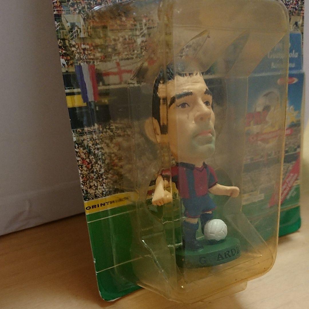 コリンシアン グァルディオラ バルセロナ シリーズ9