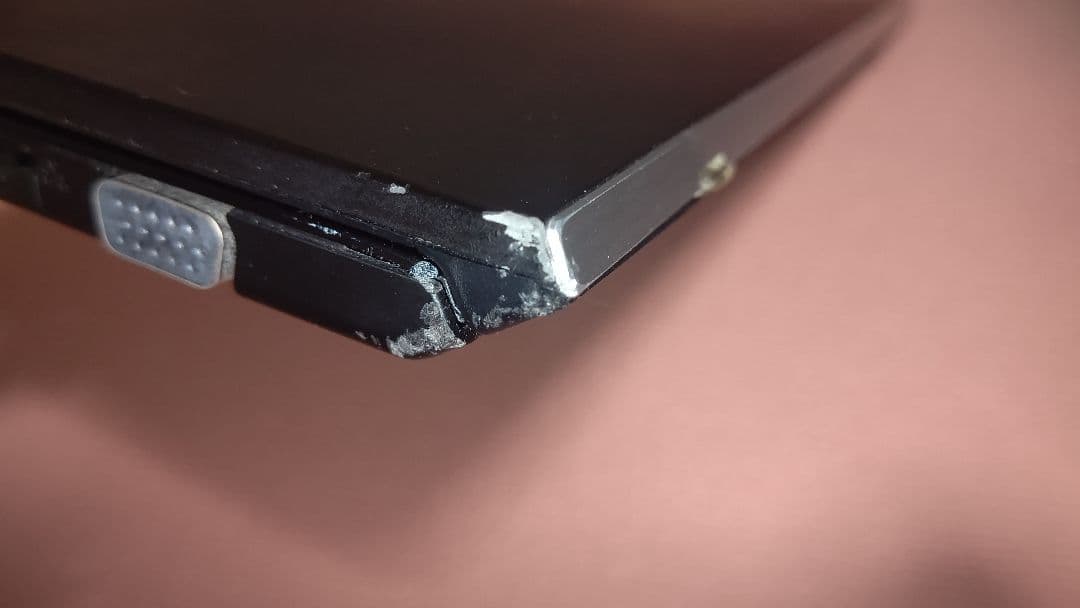 SONY VAIO i7 8550U/8GB/SSD256GB/13.3型