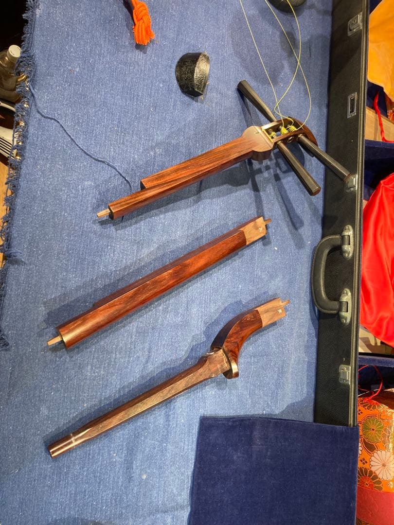 画像58枚 現状 三味線 本体 溝無し ハードケース付 その他パーツおまけ