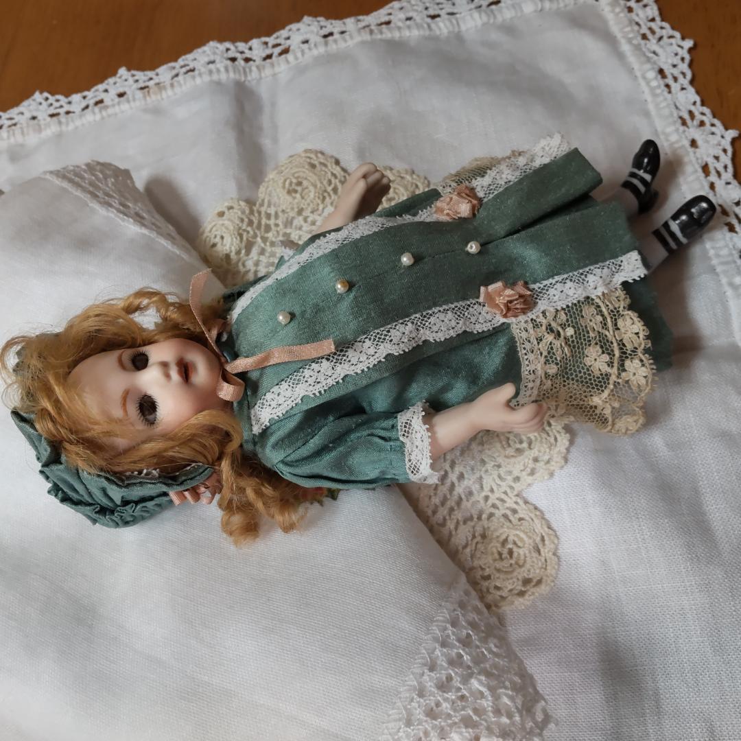 シモン&ハルビック 　アンティークドールリプロ　作家　ビスクドール　ミニョネット