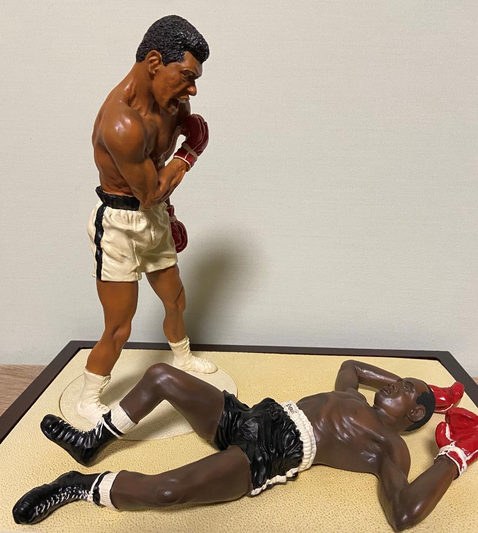ヘビー級伝説の王者「モハメド・アリ」のフィギュア