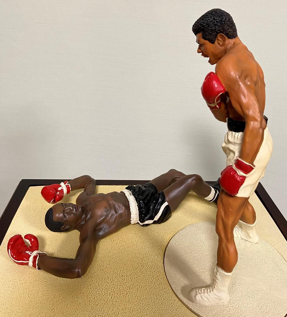 ヘビー級伝説の王者「モハメド・アリ」のフィギュア