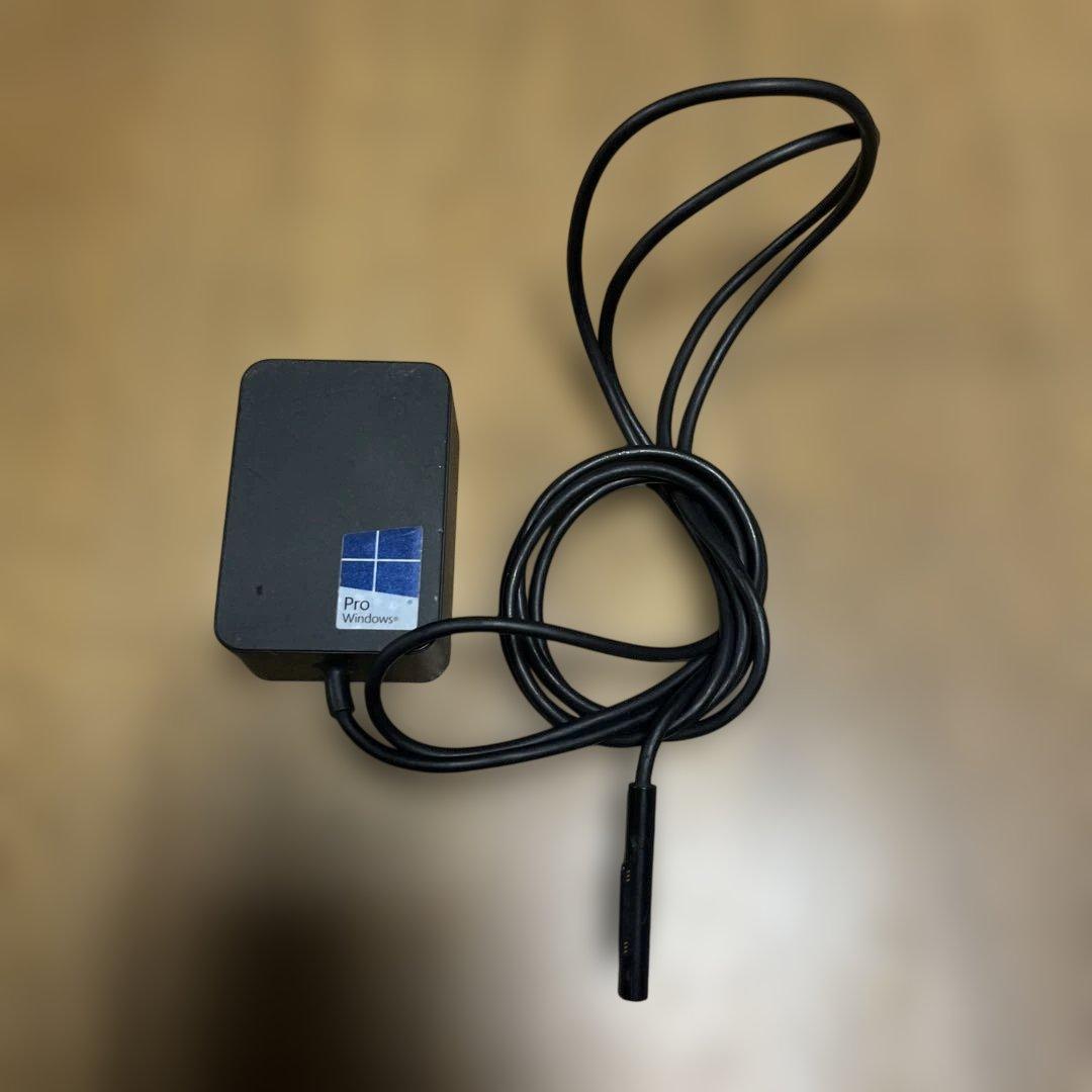 surface pro5 モデル1796 128GB,4GB RAM