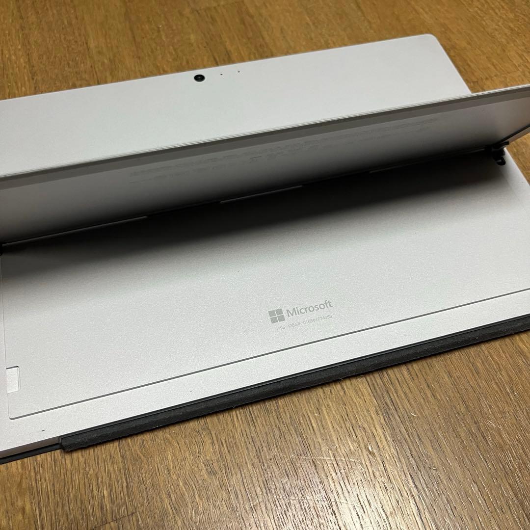 surface pro5 モデル1796 128GB,4GB RAM