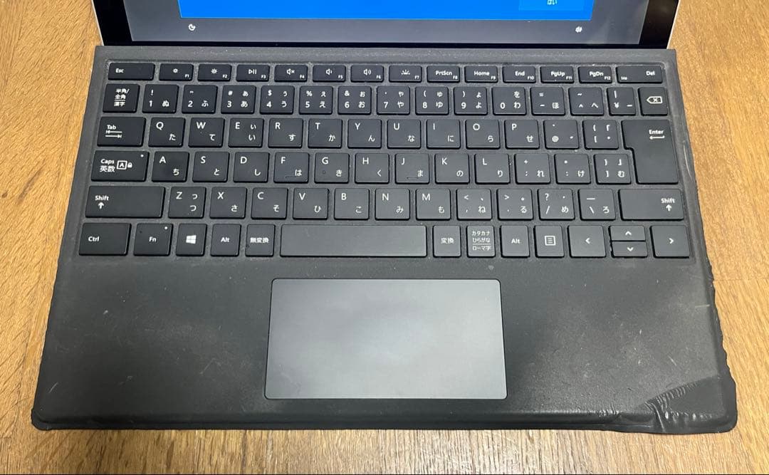surface pro5 モデル1796 128GB,4GB RAM