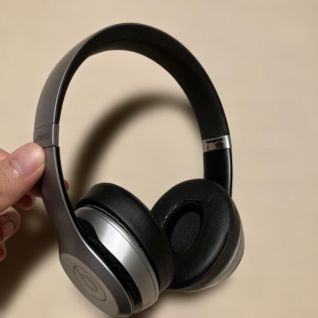 Beats Solo Wireless ワイヤレスヘッドホン シルバー