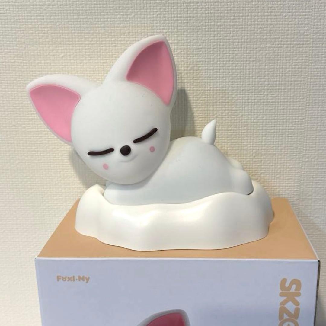 SKZOO MOOD LAMP アイエン ランプ Foxl.Ny フォクシニー