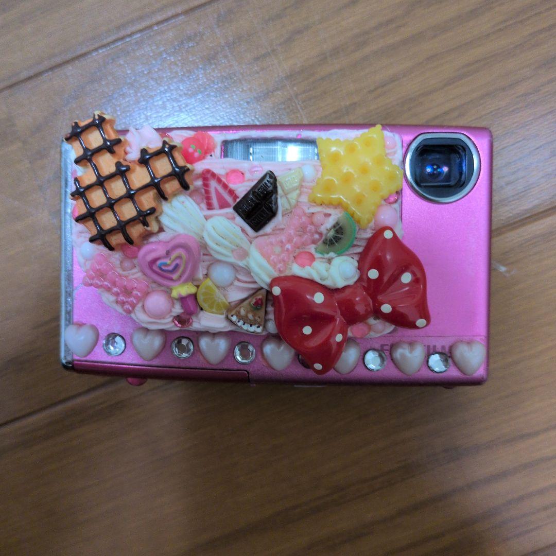 富士フィルム デジタルカメラ ピンク　レトロ デコレーション