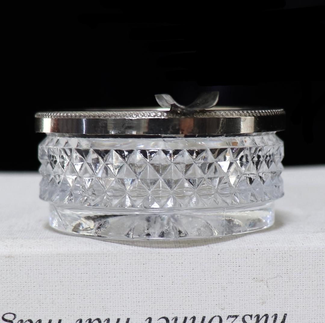 オールド・バカラ 珍品 1900年 丸型 銀装飾 切子 灰皿 ディアマン ビゾー