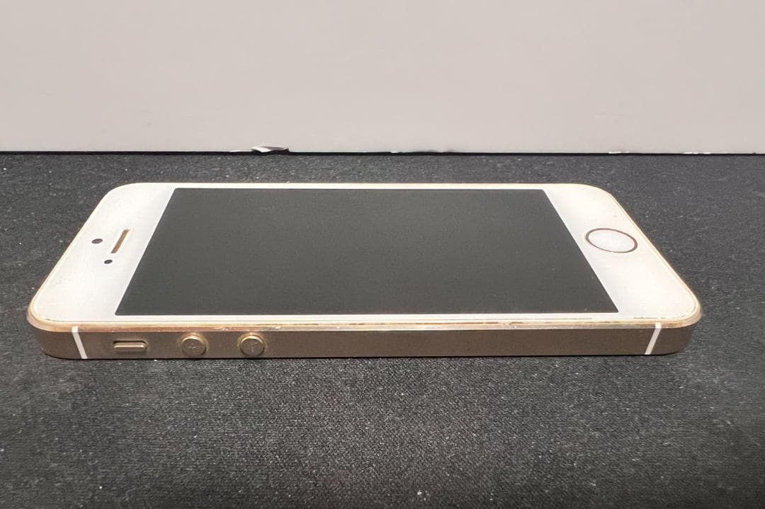 Apple iPhone 5s ゴールド 64GB 動作品 レトロiPhone