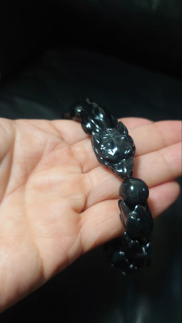 鑑別書付き　高品質　黒翡翠　龍神　ドラゴンブレスレット