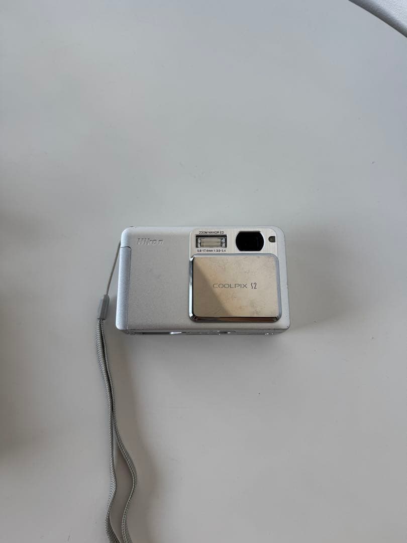 Nikon Coolpix S2 コンパクトデジタルカメラ