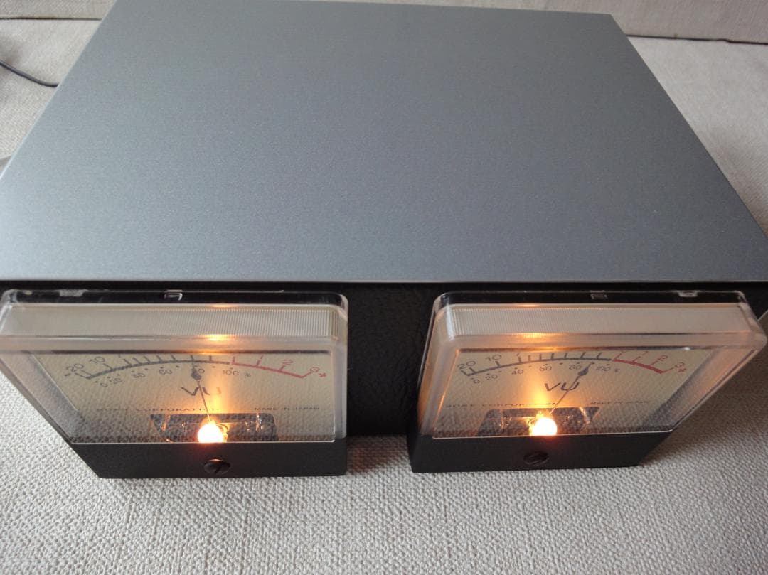 自作ステレオVUメーター223号機（SONYビンテージ中型）