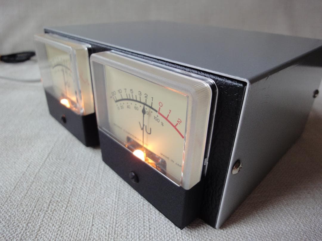 自作ステレオVUメーター223号機（SONYビンテージ中型）