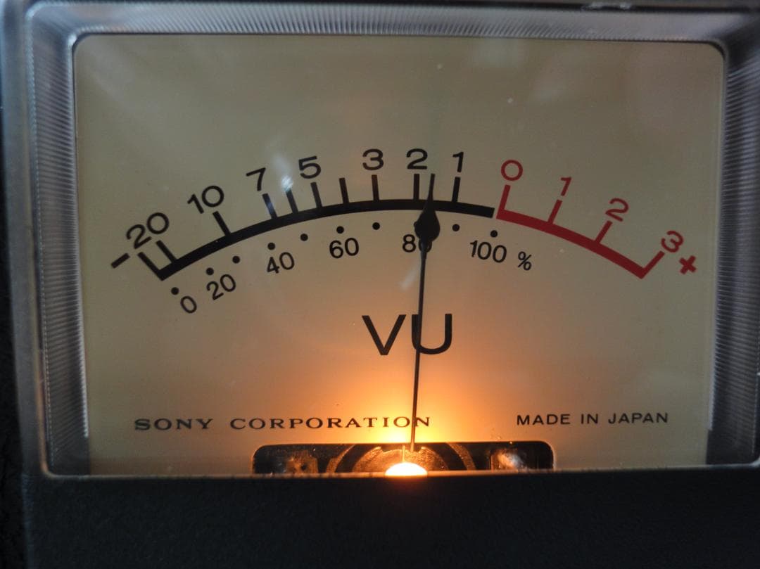 自作ステレオVUメーター223号機（SONYビンテージ中型）