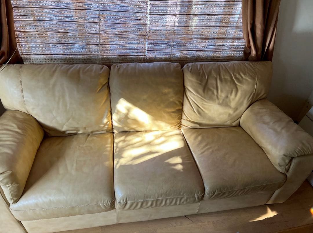 Italsofa イタルソファ　高級ソファ　本革レザー　ベージュ系　3人掛け