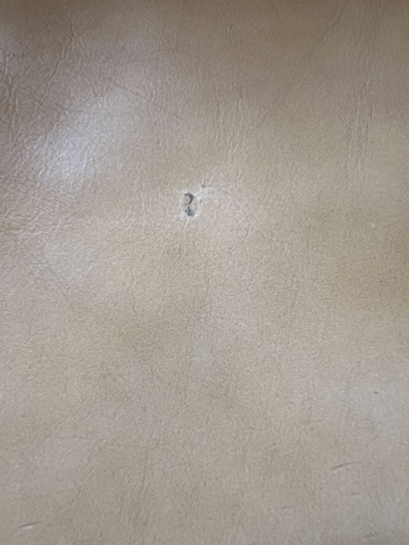 Italsofa イタルソファ　高級ソファ　本革レザー　ベージュ系　3人掛け