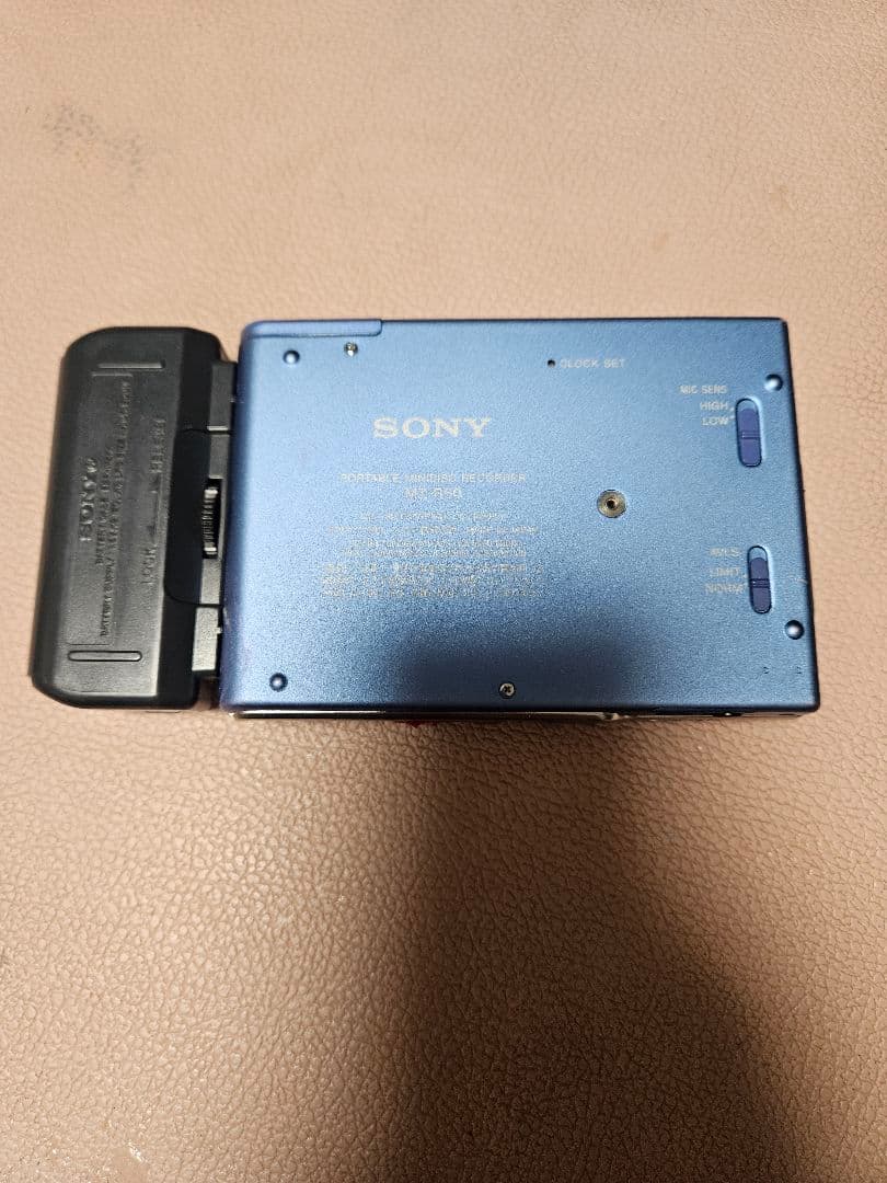 SONY MD ウォークマンMZ-R50 シルバー 本体 動作未確認　ジャンク品