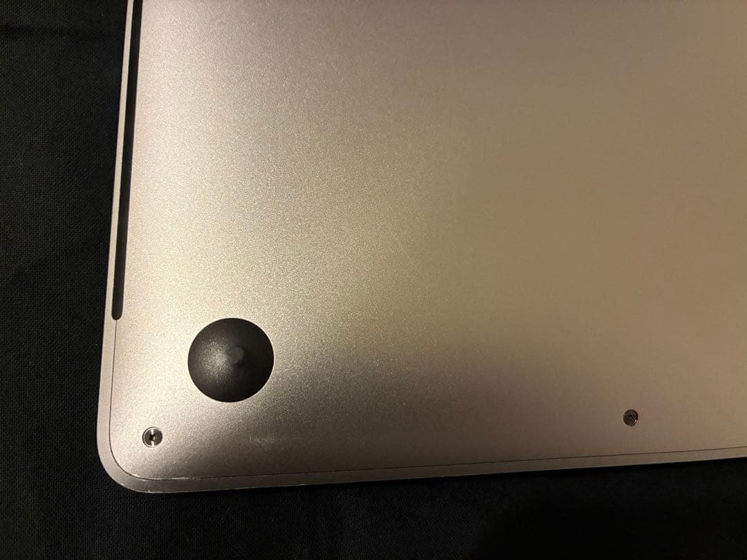 MacbookPro 2020 13インチ i7 32GB 512GB USキー