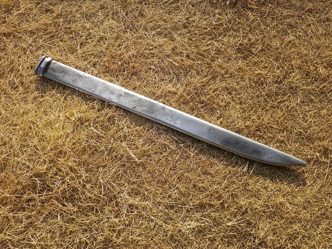 三十年式銃剣の鞘　複製品　レプリカ　スチール製