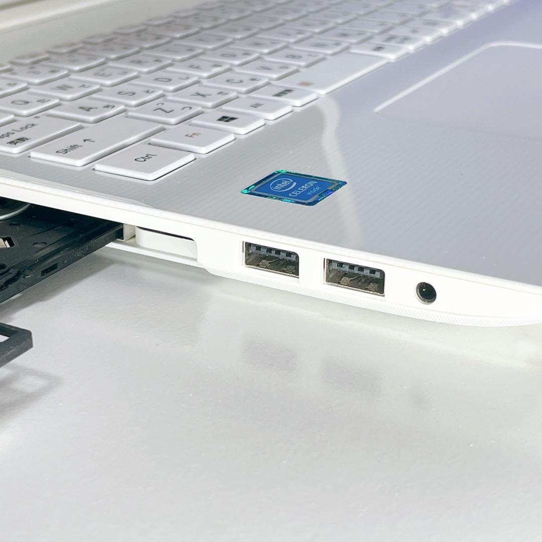 設定済✨快速SSD✨Windows11✨ホワイト✨東芝ノートパソコンカメラ薄型