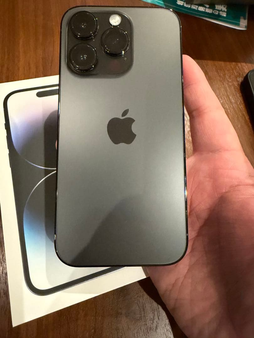 【美品】 値下 iPhone14 Pro 1TB スペースブラック　SIMフリー