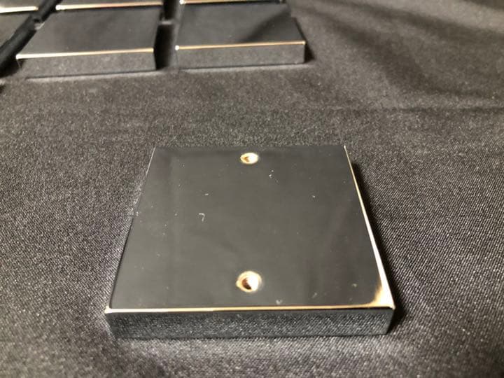 【送料無料】 高級仕上げインシュレーター　クロムメッキ仕様　8個セット