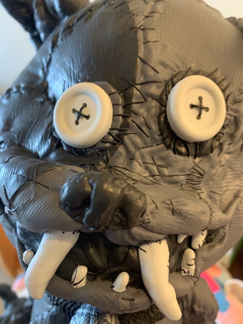 「BUTTON」STATUE Leather BLACK