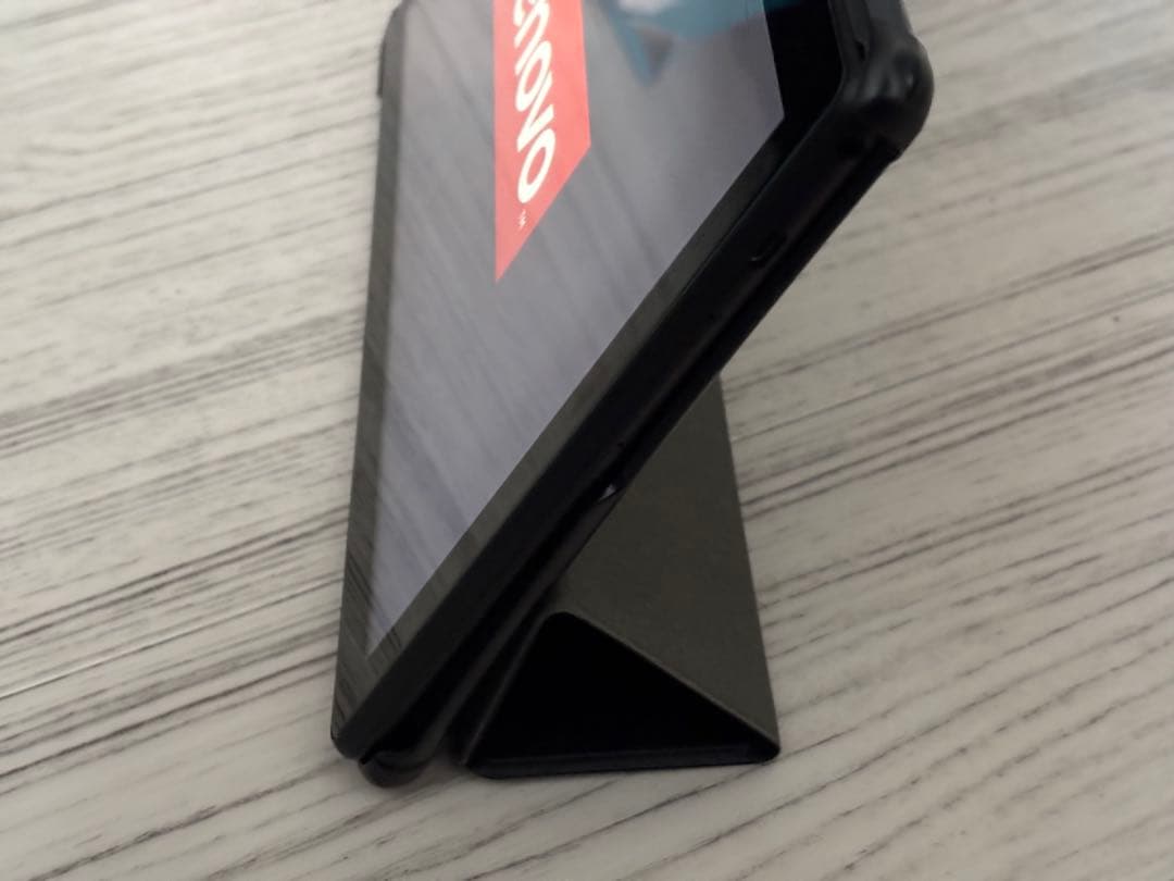 Lenovo TB-X505F Androidタブレット 本体 ケース付き