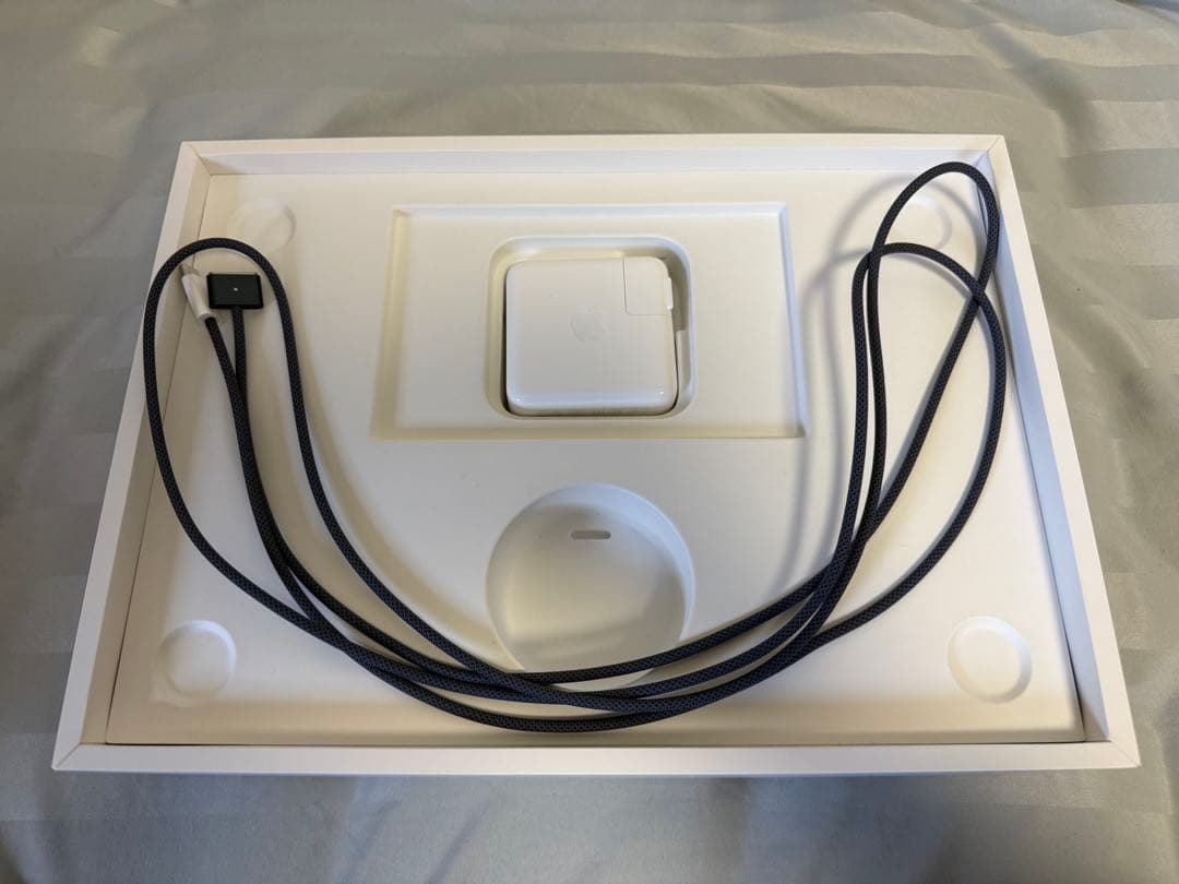 【美品】MacBook Air M3 13インチ 2024 24GB 1TB