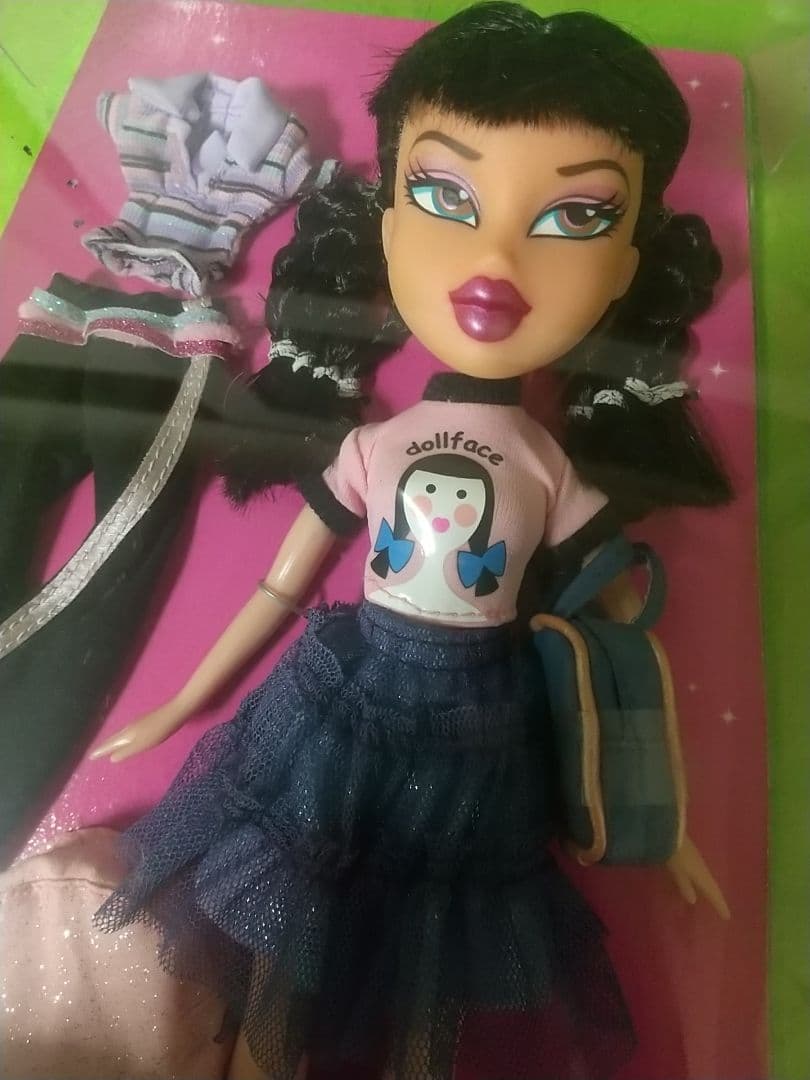 未開封 希少タカラ Bratz Jade ジェイド ブラッツドール 261612