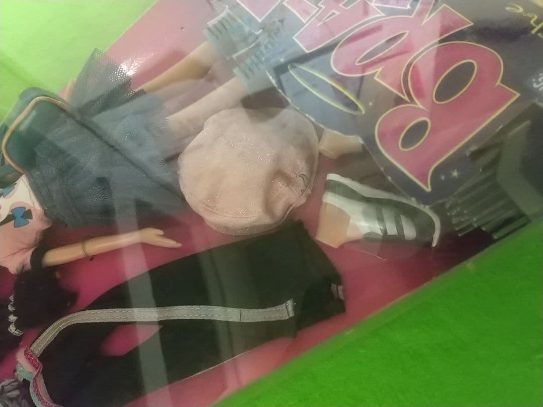 未開封 希少タカラ Bratz Jade ジェイド ブラッツドール 261612