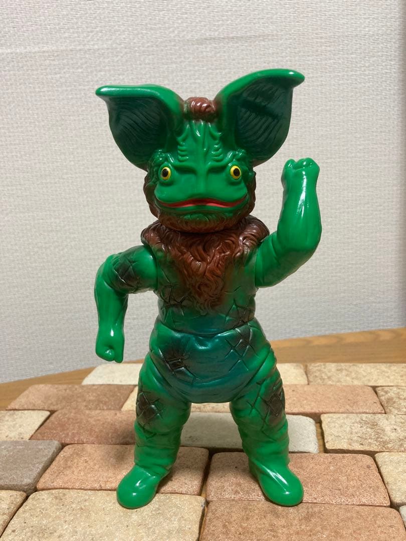 やまなや怪獣郷ウルトラファイト イカルス星人　グリーン
