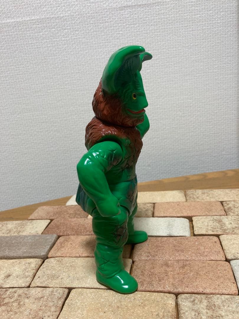 やまなや怪獣郷ウルトラファイト イカルス星人　グリーン