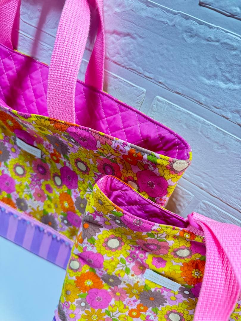 カラフルピンク　お花　入園入学準備　レッスンバッグ　給食袋　上履き入れ　巾着