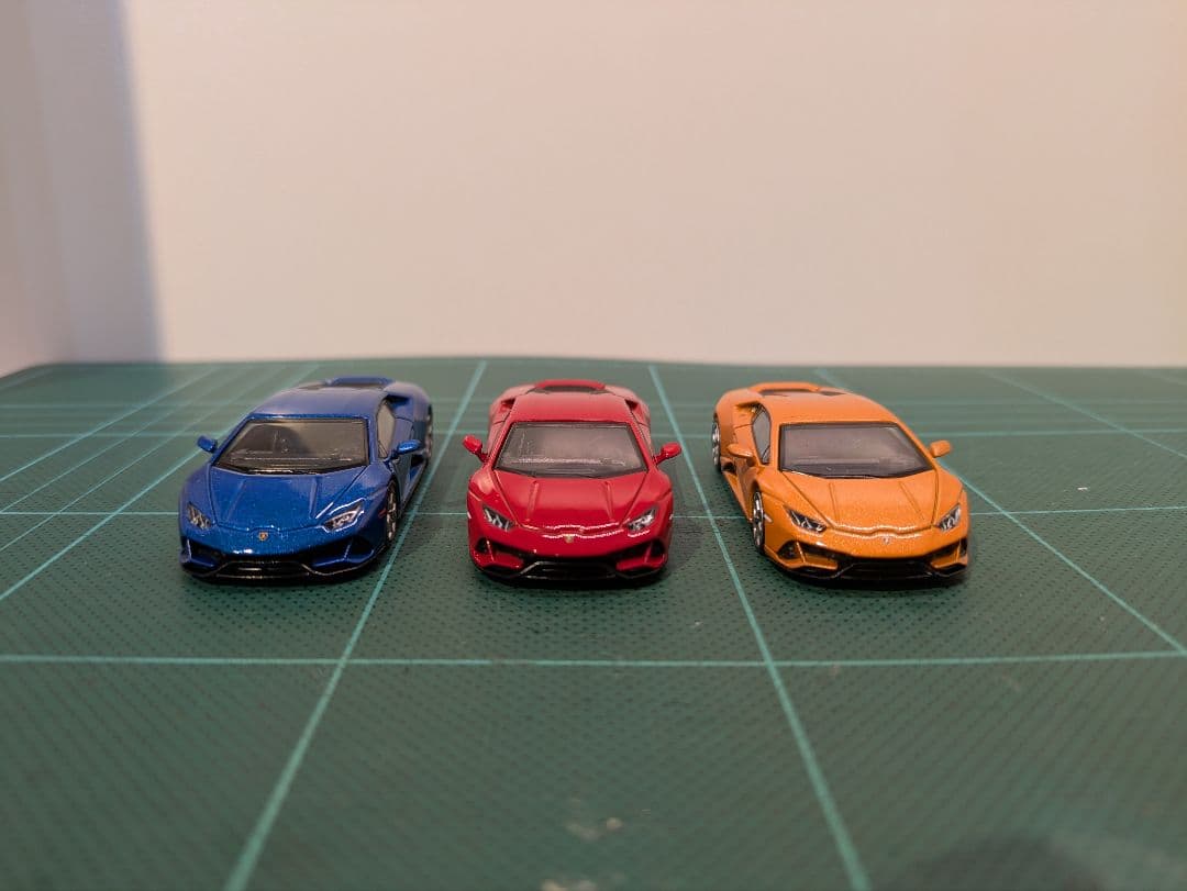 MINIGT ランボルギーニ ウラカン EVO セット 229 115 114