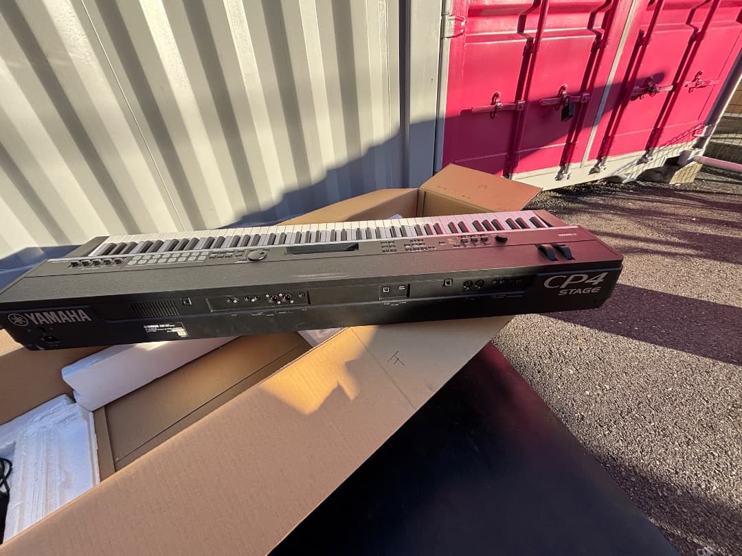 鍵盤楽器 YAMAHA CP4 STAGE